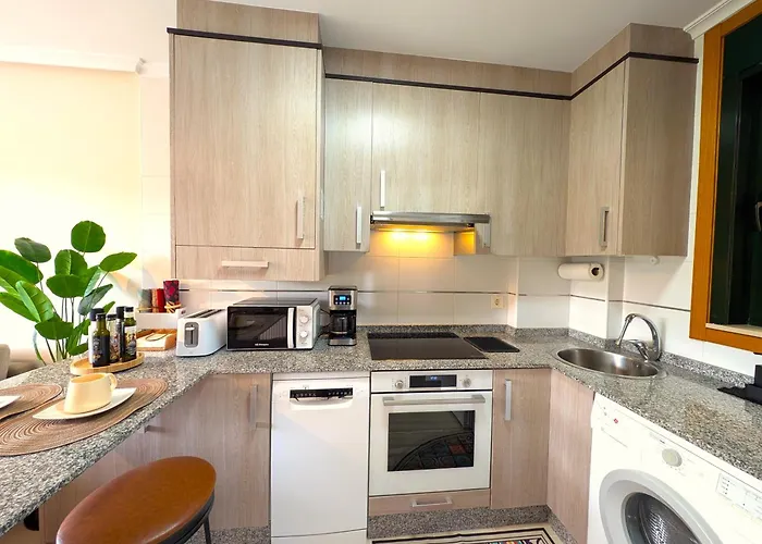 Atico & De Lujo * 巴雷罗斯